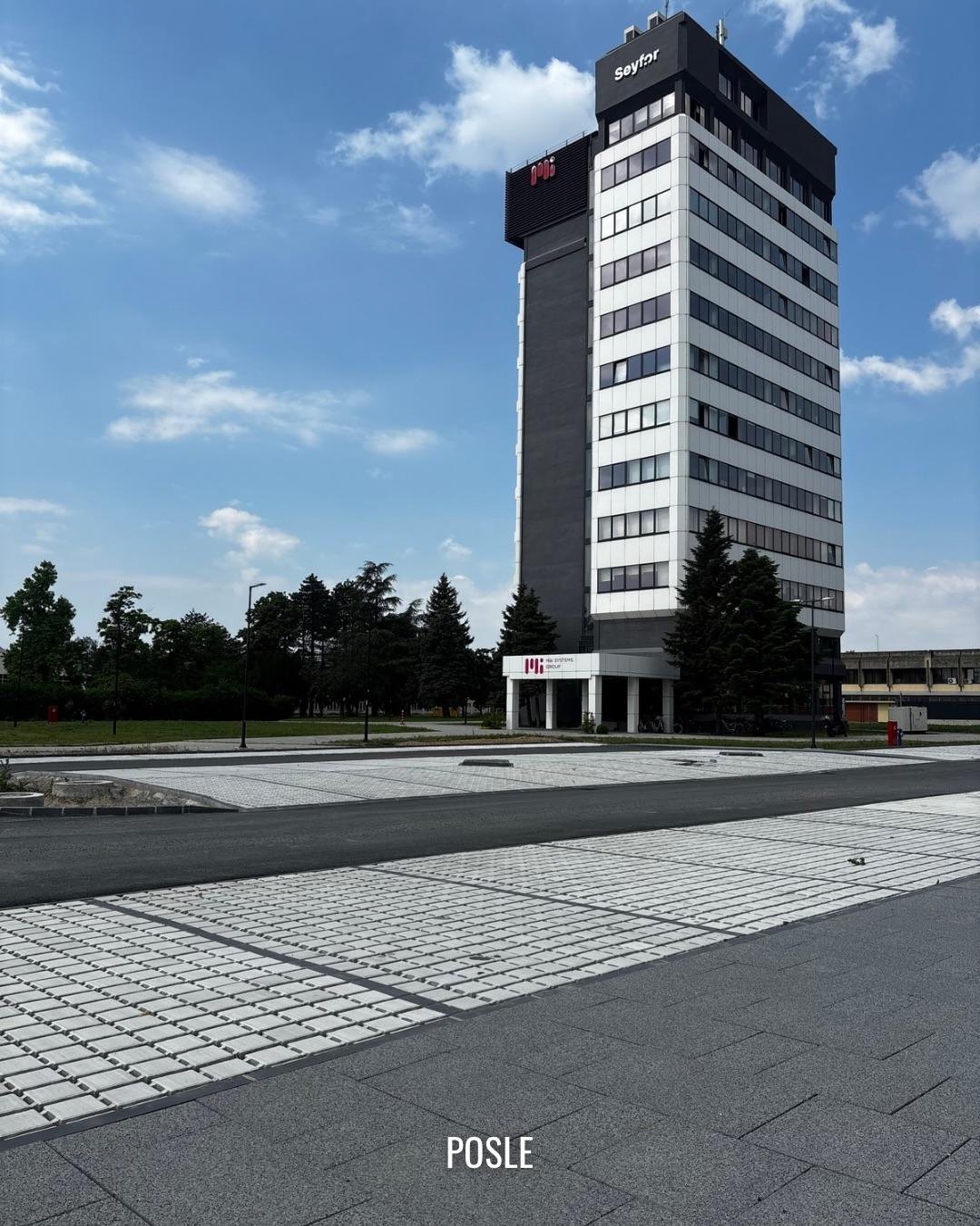 Popločan prilaz poslovnoj zgradi Seyfor